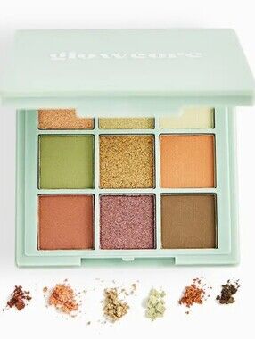 GLOWCORE Mystic Earth Eyeshadow Palette